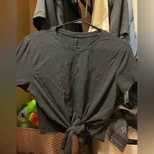 Lululemon tie top, bundle and save!!